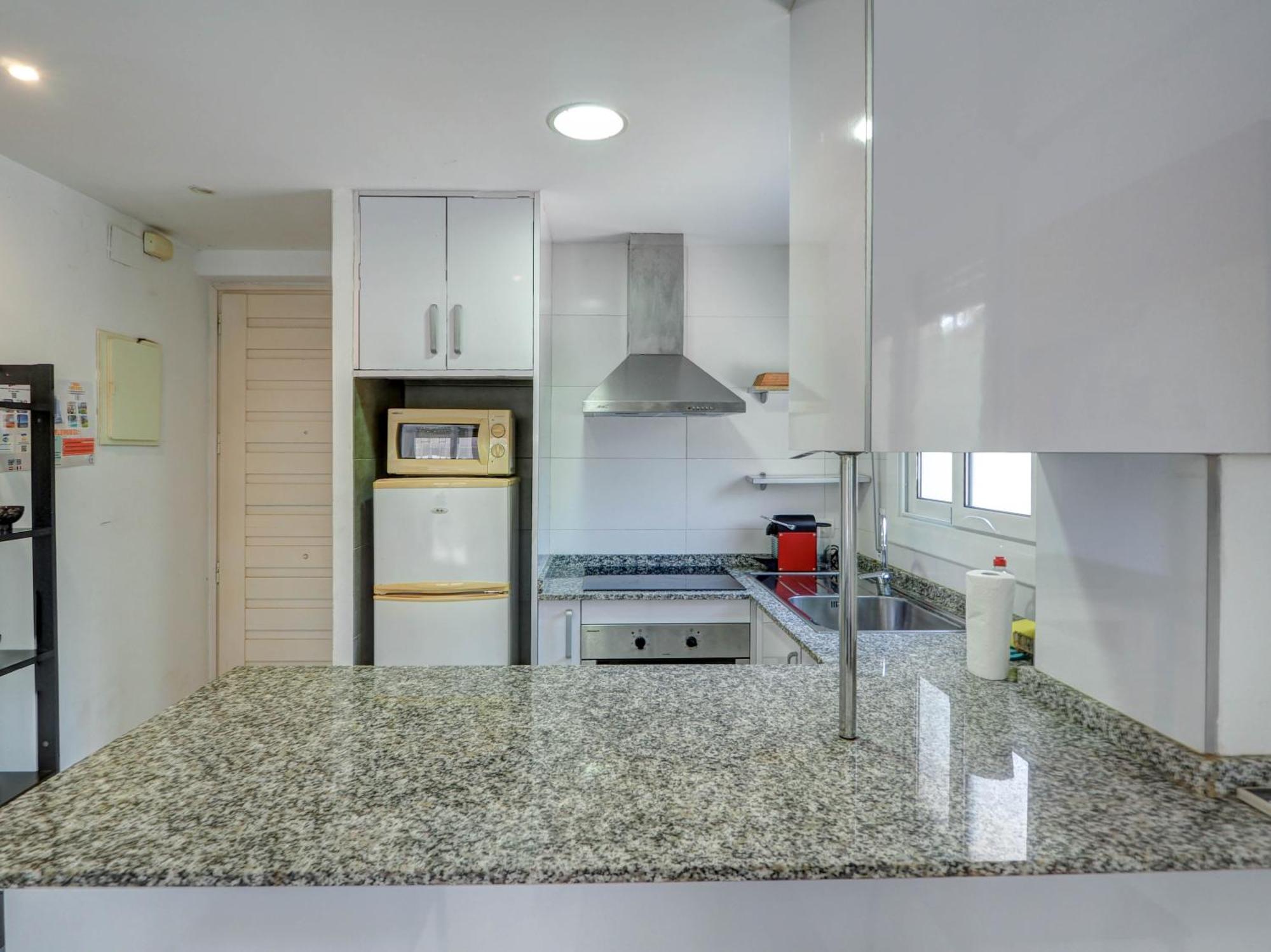 Los Globos Beach Studio By Hello Homes Sitges Exterior foto